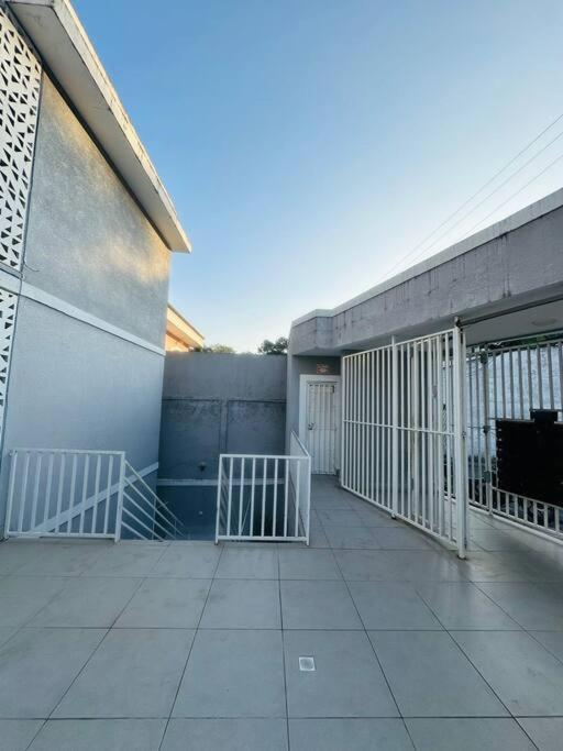 Apto Mobiliado Zona Norte - Cod 31 * São Paulo